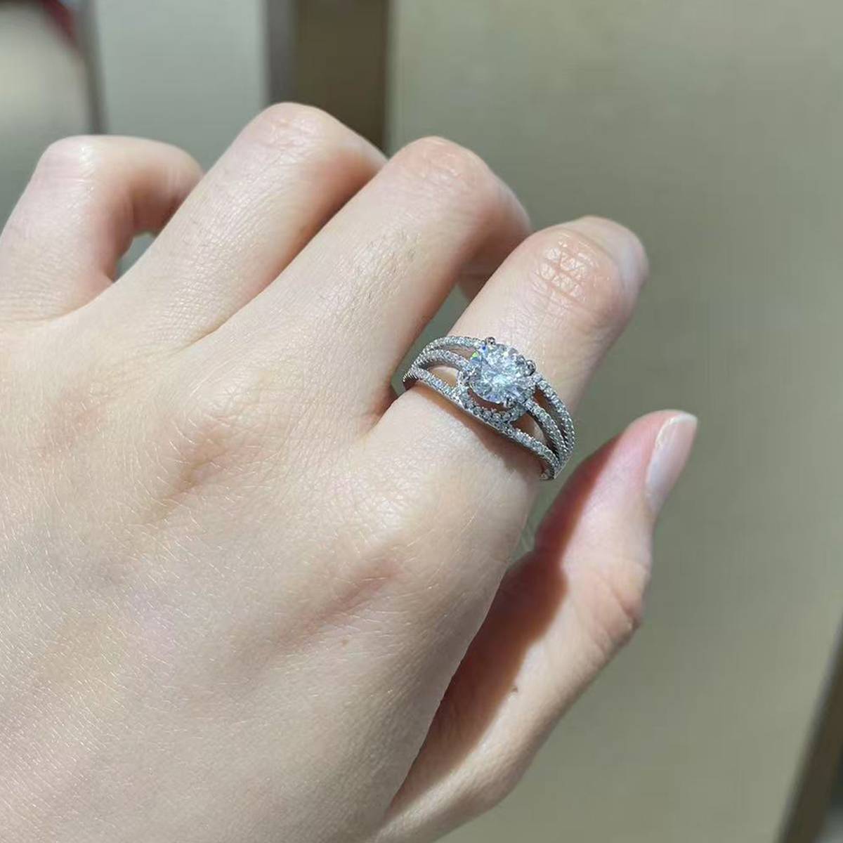 Triple Love Women's Ring S925 Silver Plated Platinum Customized Selection Main Stone Moissanite Diamond 1.0ct/Secondary Stone High Carbon Diamond